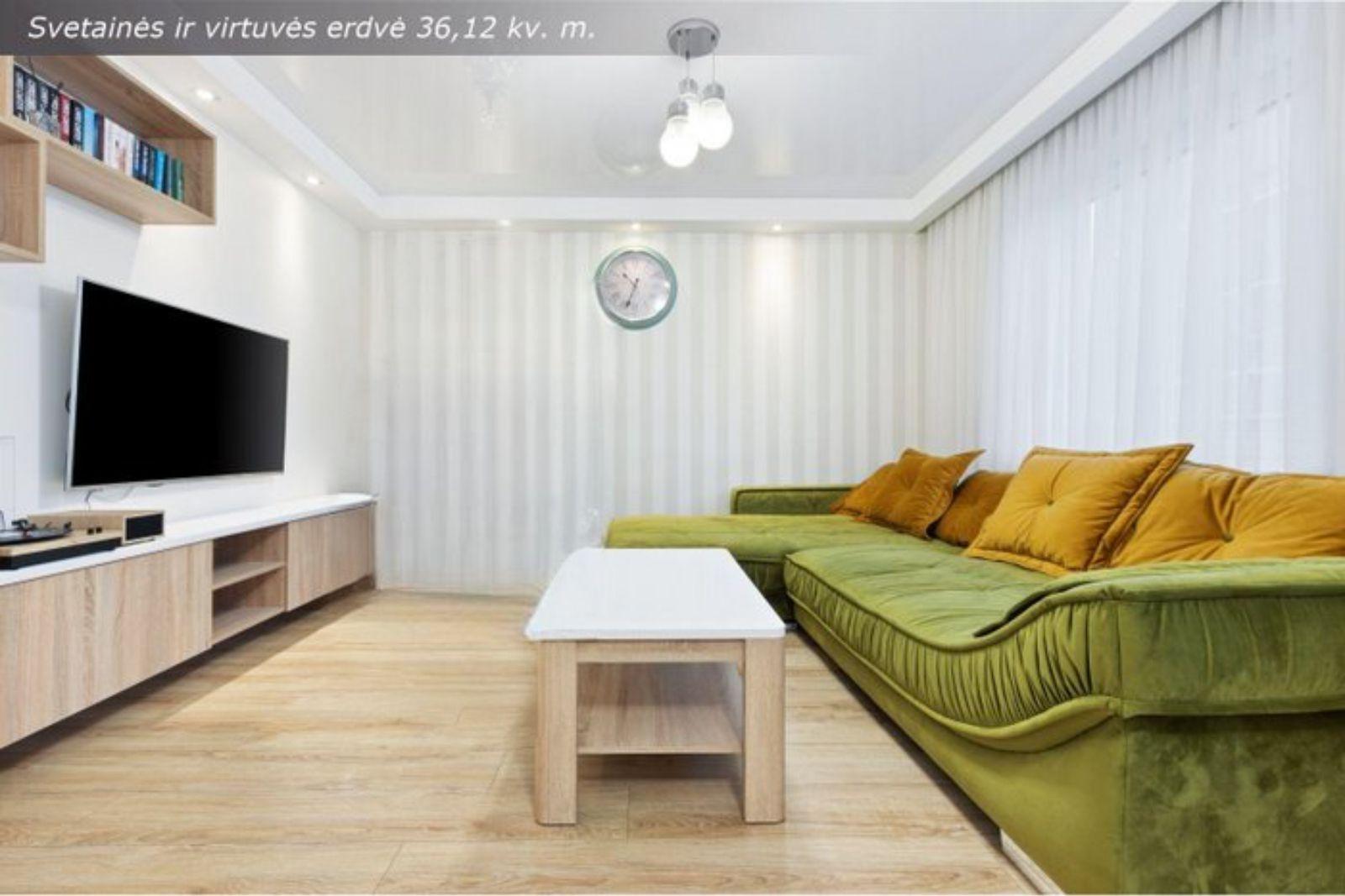 Parduodamas erdvus, jaukus bei moderniai įrengtas 3 kambarių butas miesto centre, Pušų g. 52, Gargžduose, Klaipėdos r. sav.