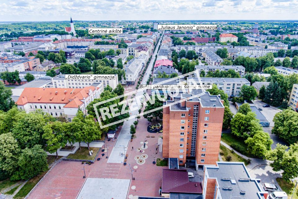 Ypatingai geroje vietoje - Šiaulių bulvare parduodamas erdvus 3 kambarių butas Vilniaus g. 235, Šiauliai