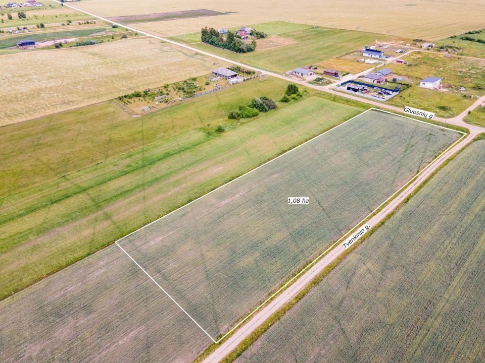 Parduodamas 1,085 ha žemės ūkio paskirties sklypas Gluosnių g., Meškių k., Šiaulių r.