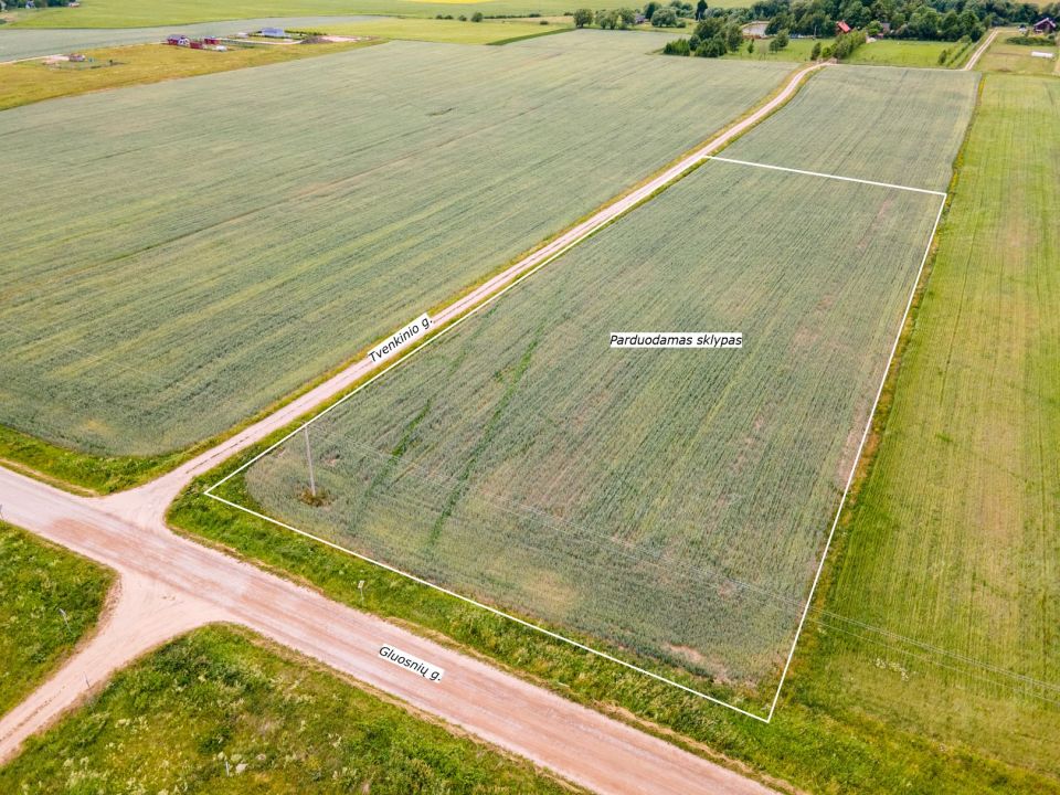 Parduodamas 1,085 ha žemės ūkio paskirties sklypas Gluosnių g., Meškių k., Šiaulių r.