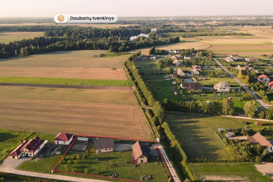 Parduodamas erdvus namas Tirkšlių miestelyje