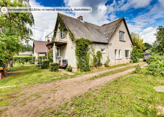 Parduodamas mūrinis namas su 16,69 arų žemės sklypu Alksniupių k., Radviliškio r.